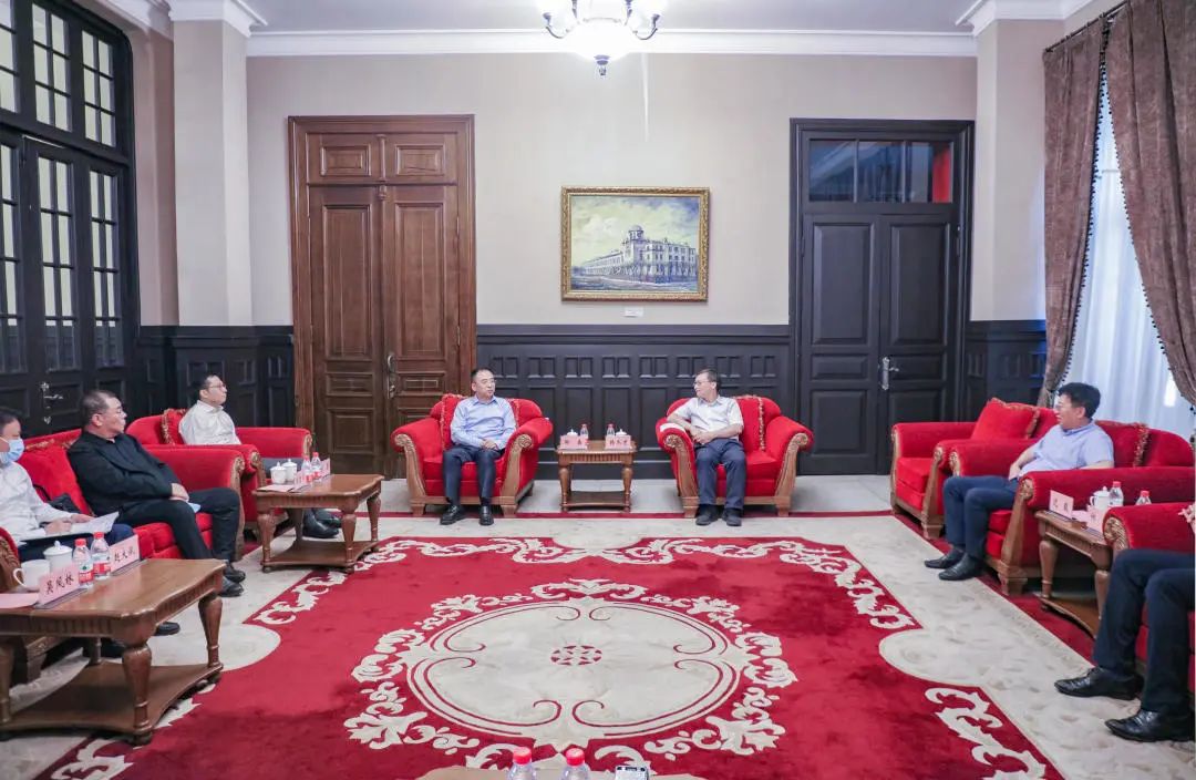 1660526088665040505.jpg 1660526088665040505.jpg