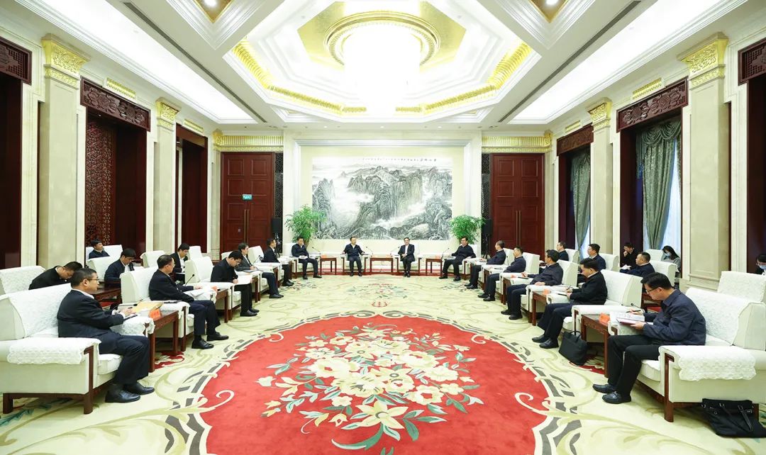 1683678673639088173.jpg 5,10拜会.jpg